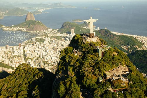 Бразилия - статуя на Исус в Рио